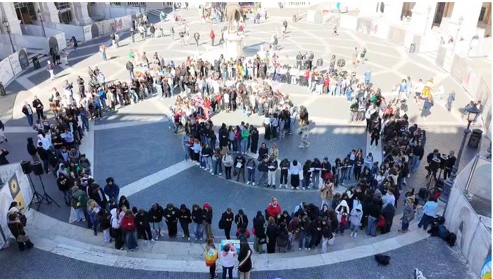 ¡El camino de la noviolencia activa es la fuerza que está cambiando el mundo!